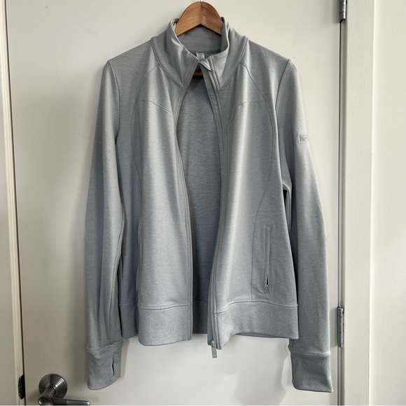 Alo Jacket - Picture 3 of 7